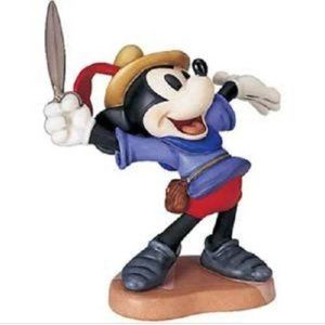 Mickey Mouse  Walt Disney Classics -    1993 Animators' Choice Brave Little Tail